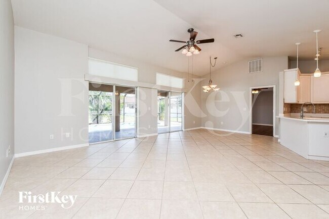 Photo - 1723 SW 43rd St