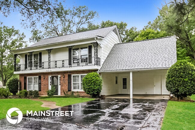 Photo - 2609 Lanrick Cove