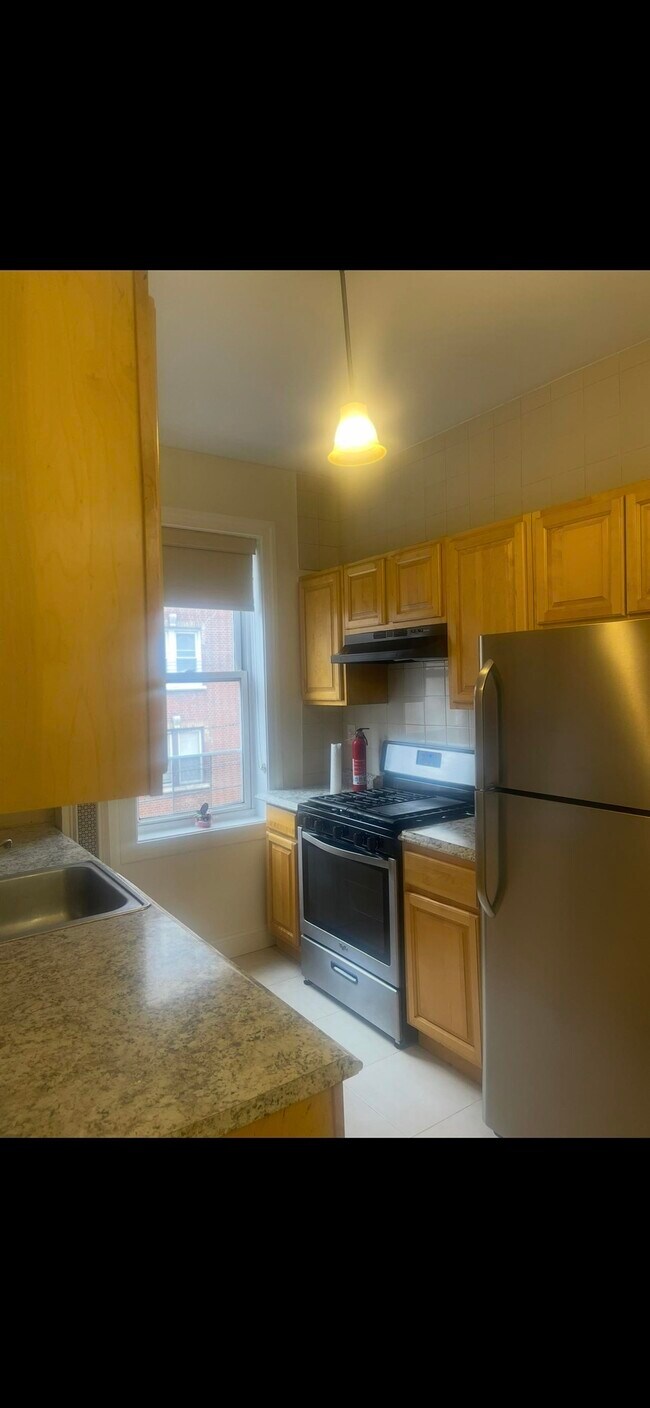 Photo - 7812 Hudson Ave Unidad C3