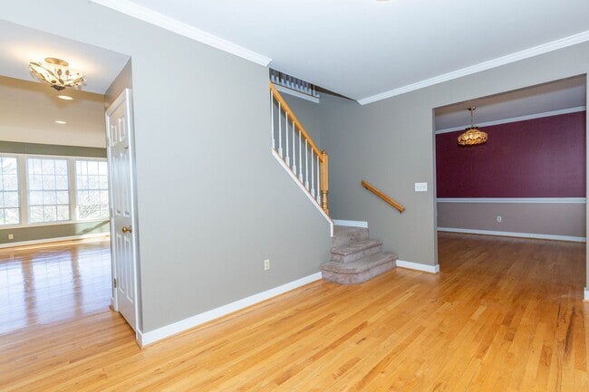 Photo - 4 bed, 3.5 bath Single Family Home in Charles Town, WV