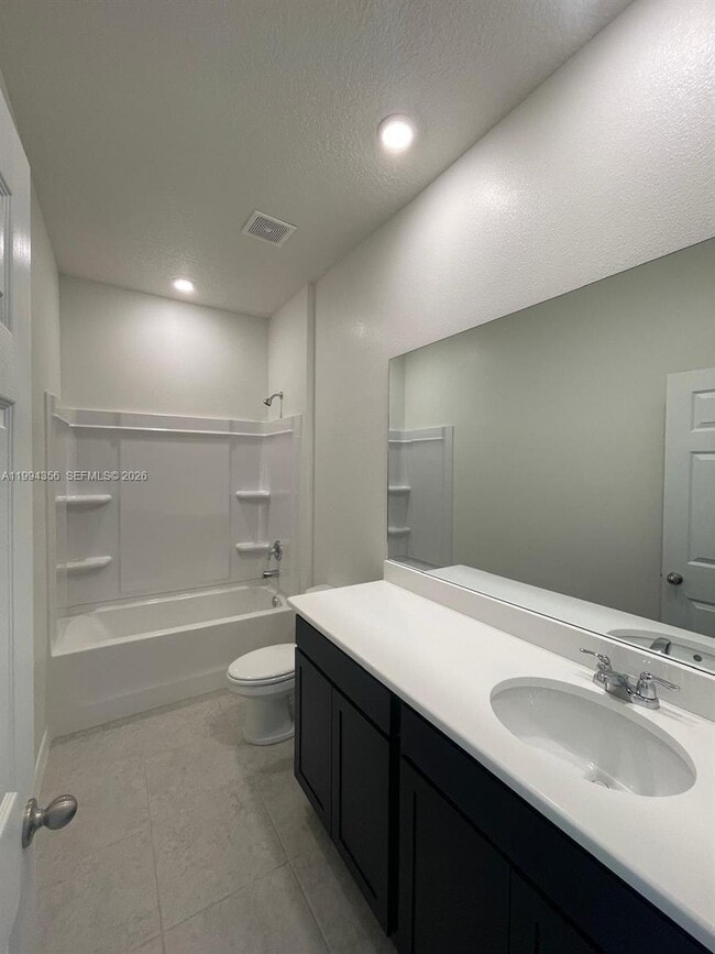 Photo - 2133 SE Flanders Rd