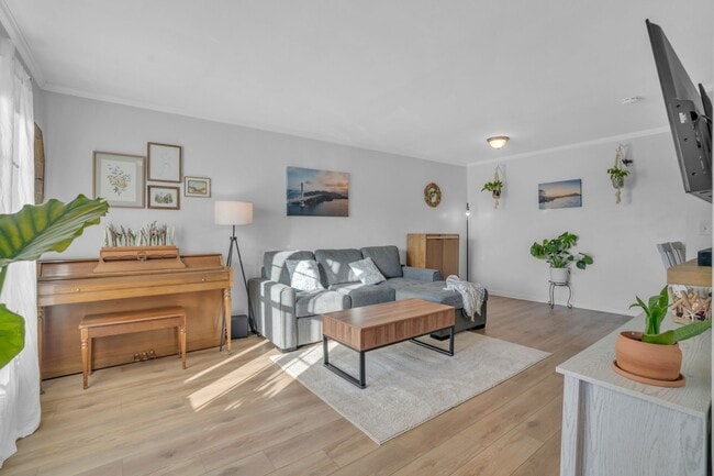 Photo - 4001 Anderson Rd Unidad P96