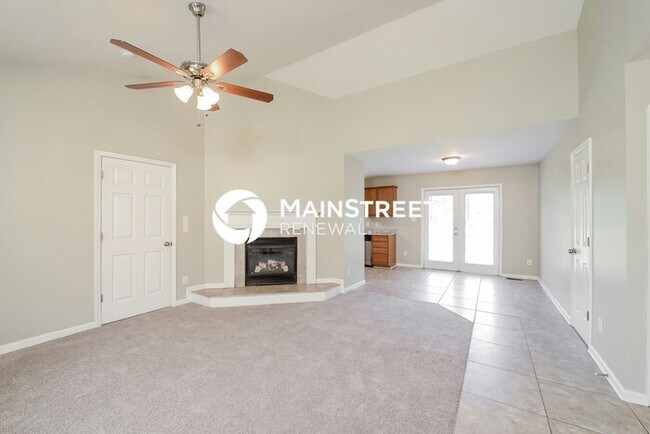 Photo - 3 Bedroom Pet-Friendly Home in Winston-Salem, NC with Main Street Renewal