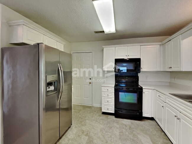 Photo - 15010 Ashlight Dr