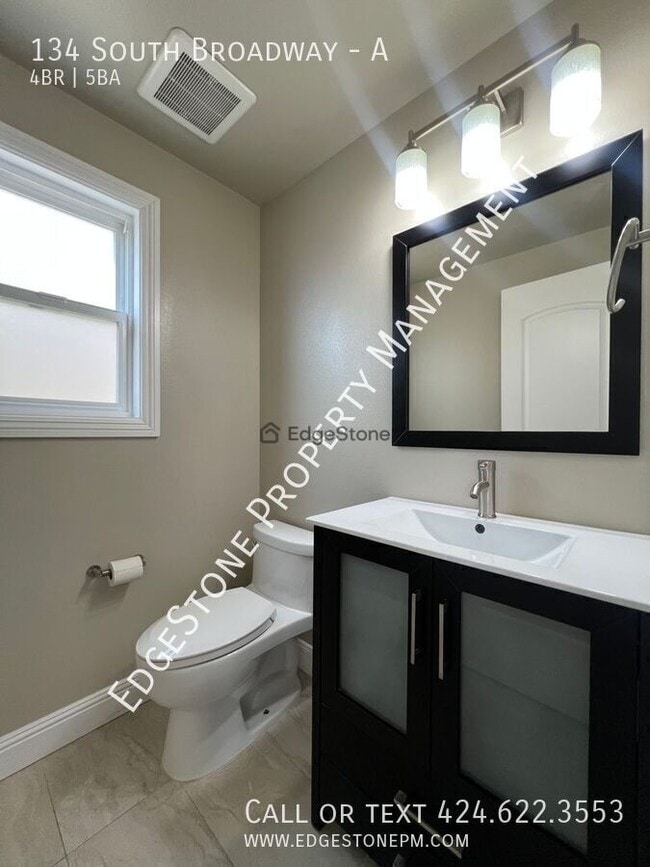 Photo - 134 S Broadway Unit A