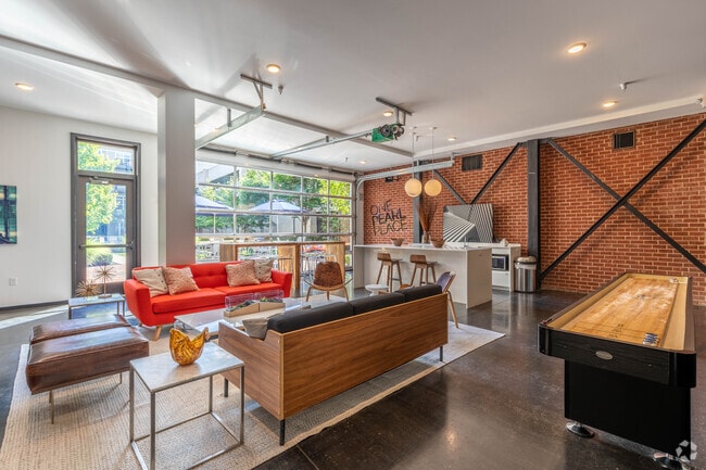 Salón para residentes - Statehouse Highline on 9th