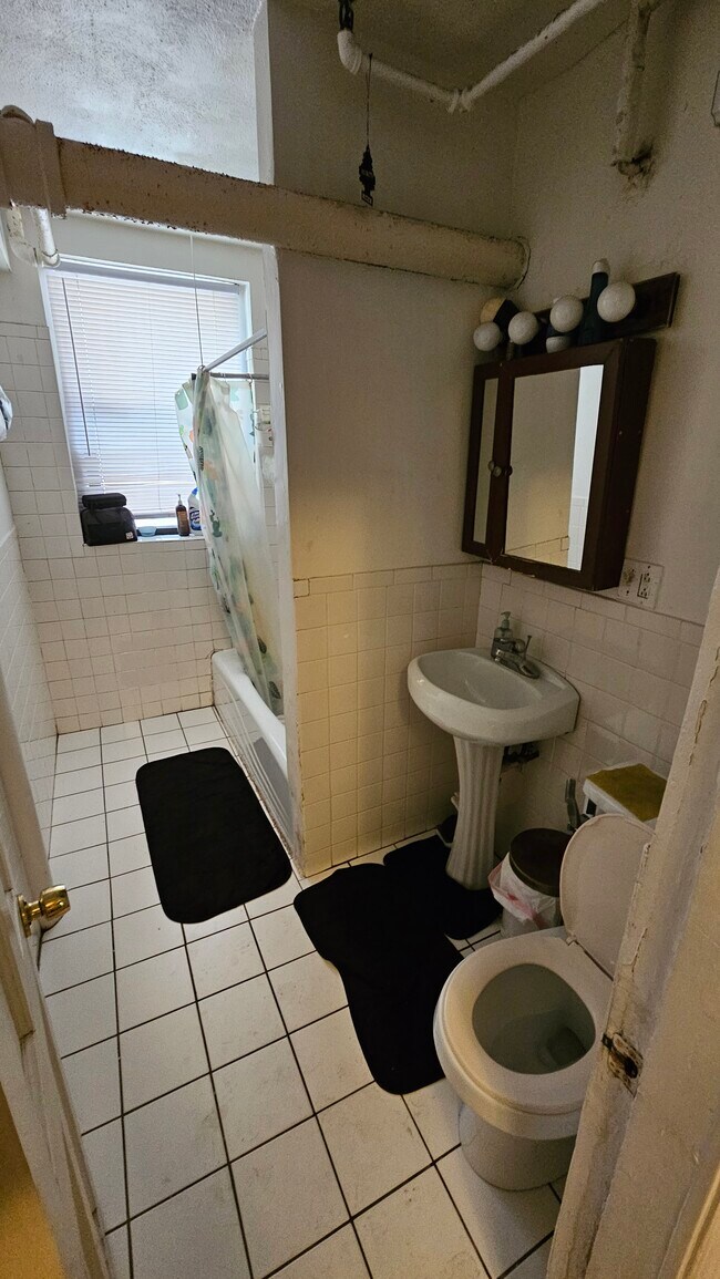 Photo - 1254 Commonwealth Ave Unit #B