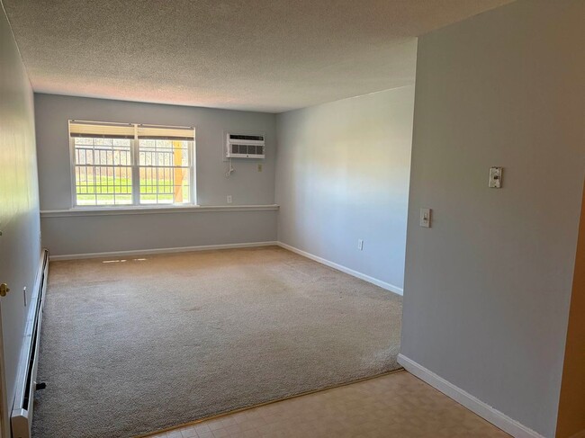 Photo - 804 White Cedar Blvd