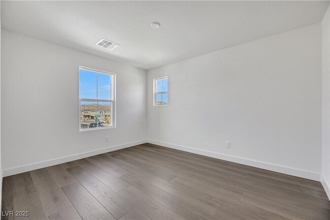 Building Photo - 2770 Alfena Pl