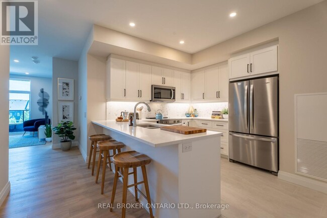 Photo - 1882 Gordon St Unit 410