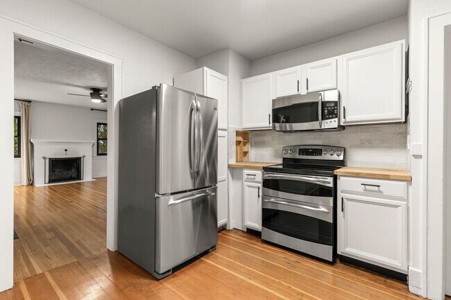 Photo - 8606 N Seward Ave