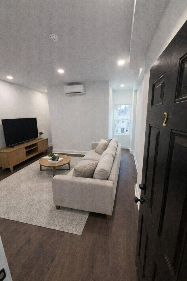 Photo - 2028 Druid Hill Ave Unit 2