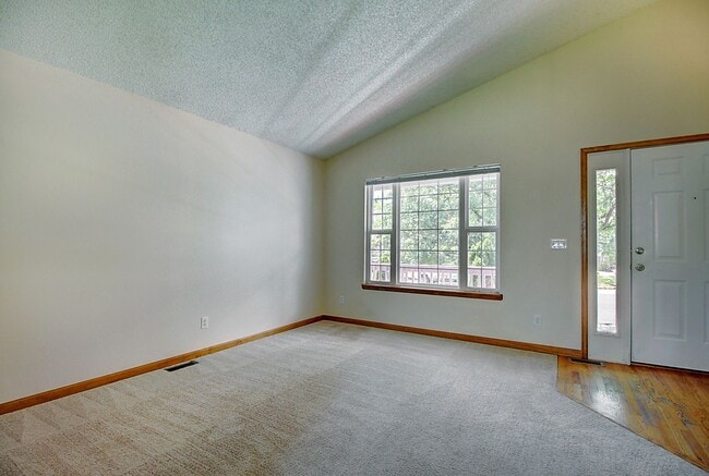Photo - Charming 3 Bed 2 Bath Willow Run Home - Available August 10!