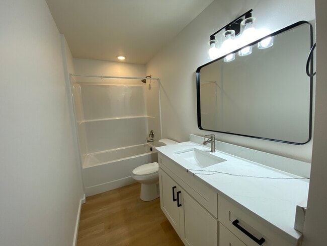 Photo - 17517 29th Ave E