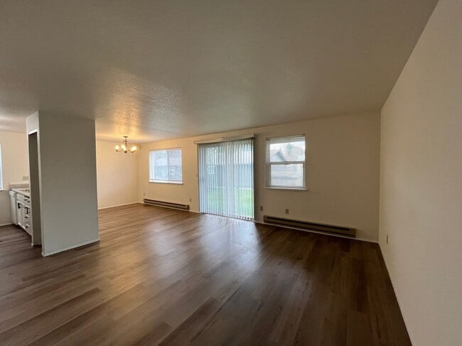 Photo - Conveniently Located 2 Bedroom in a Fourplex Unit Unit B1