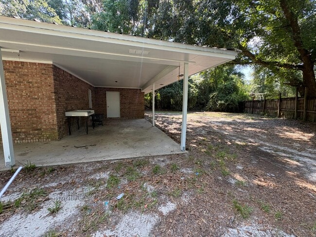 1312 Highway 20 E