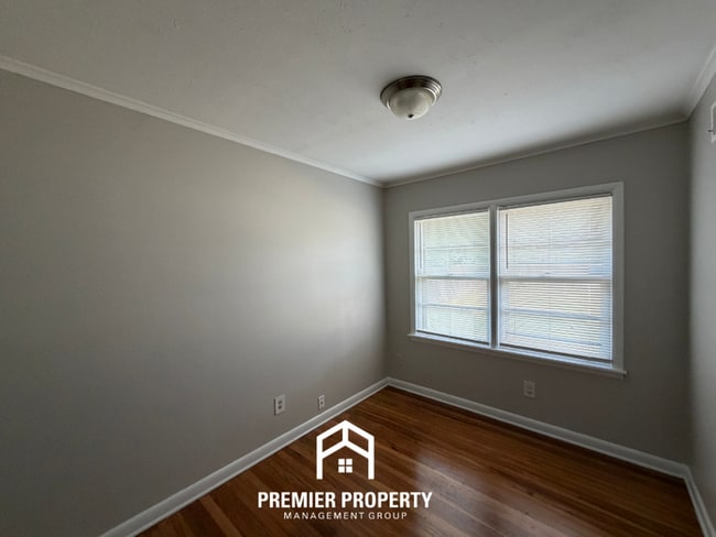 Photo - 3BR/2BA Memphis Rental with Hardwood Floors & Tile Galley Kitchen