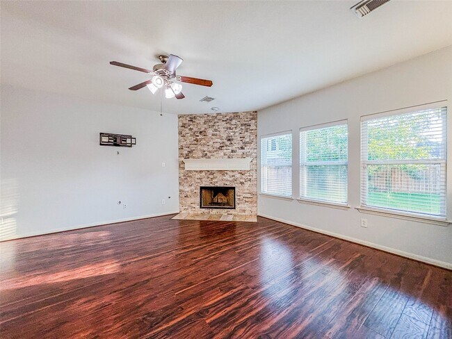 Photo - 6023 Indian Creek