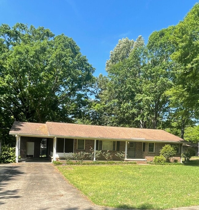 Building Photo - SPECIAL Blue Ridge Estates on Emerald Moun...