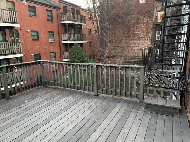 Photo - 26 Fayette St