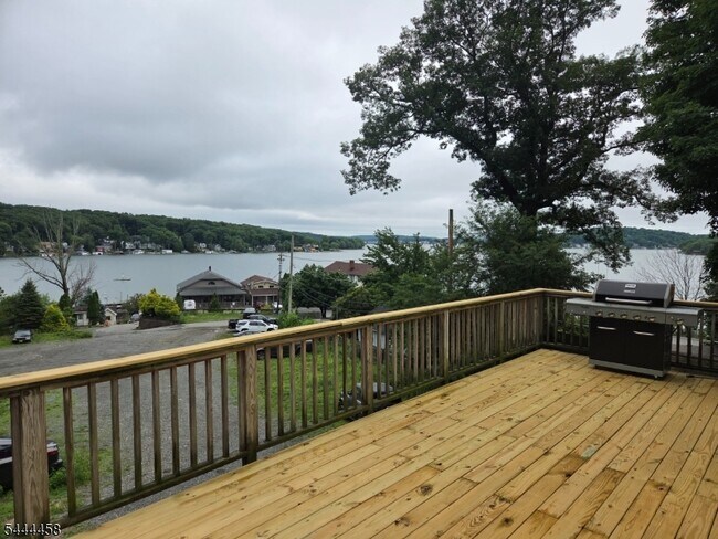 Photo - 150 Nolans Point Rd