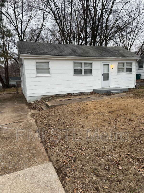 Building Photo - 36 Connolly Dr