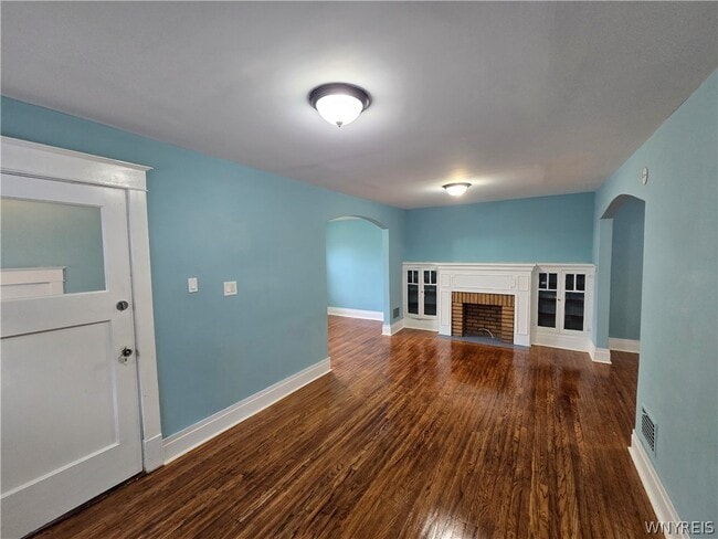 Photo - 162 Bickford Ave