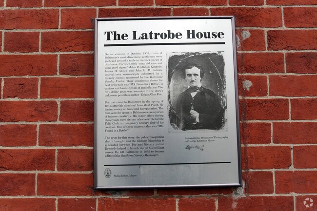 Photo - 11 W Mulberry St