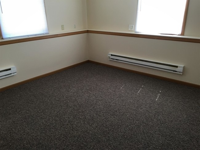 Photo - 3027 River Rd