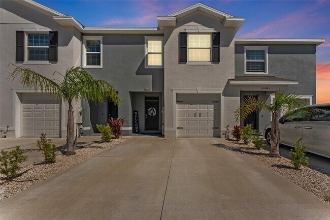 Photo - 33105 Major Oak Dr
