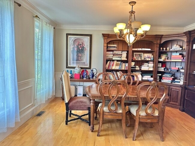 Photo - 126 Walnut St