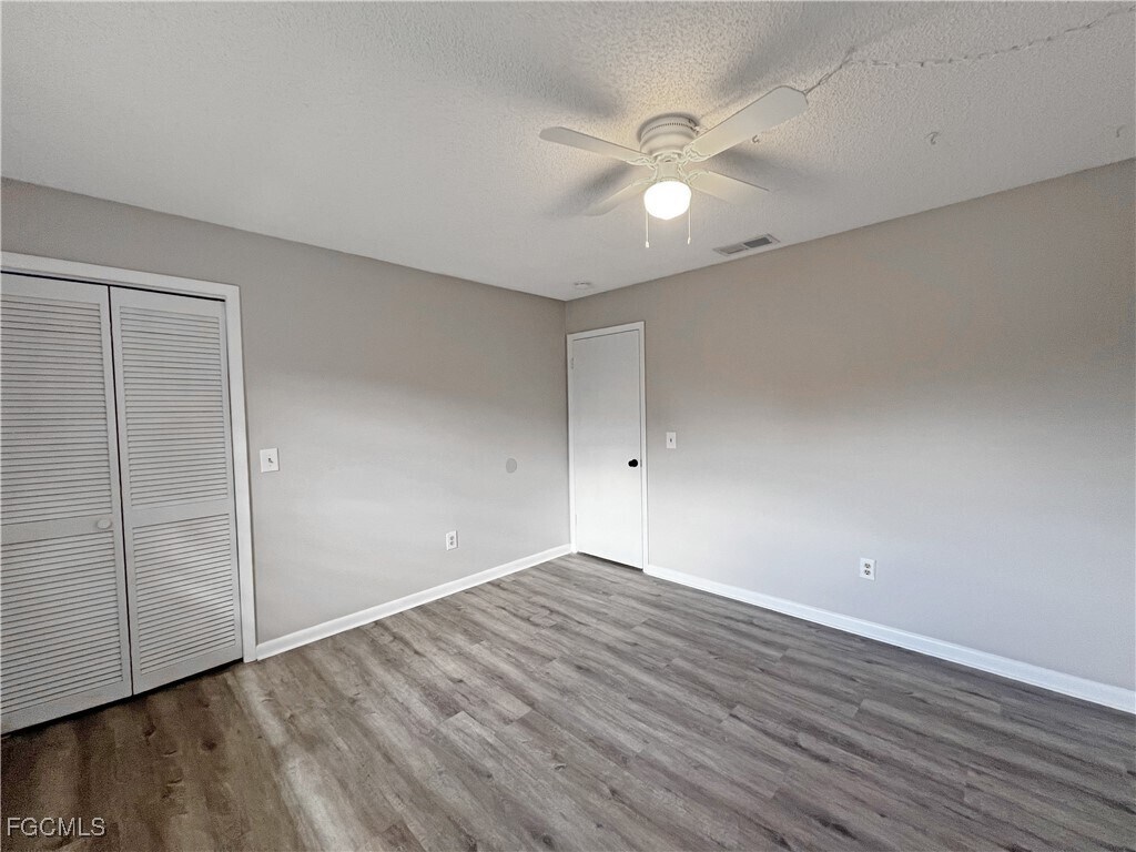 Photo - 6635 Warwick Cir