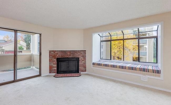 2 Bedroom 1.75 Bath Condo in Lynnwood - 2 Bedroom 1.75 Bath Condo in Lynnwood