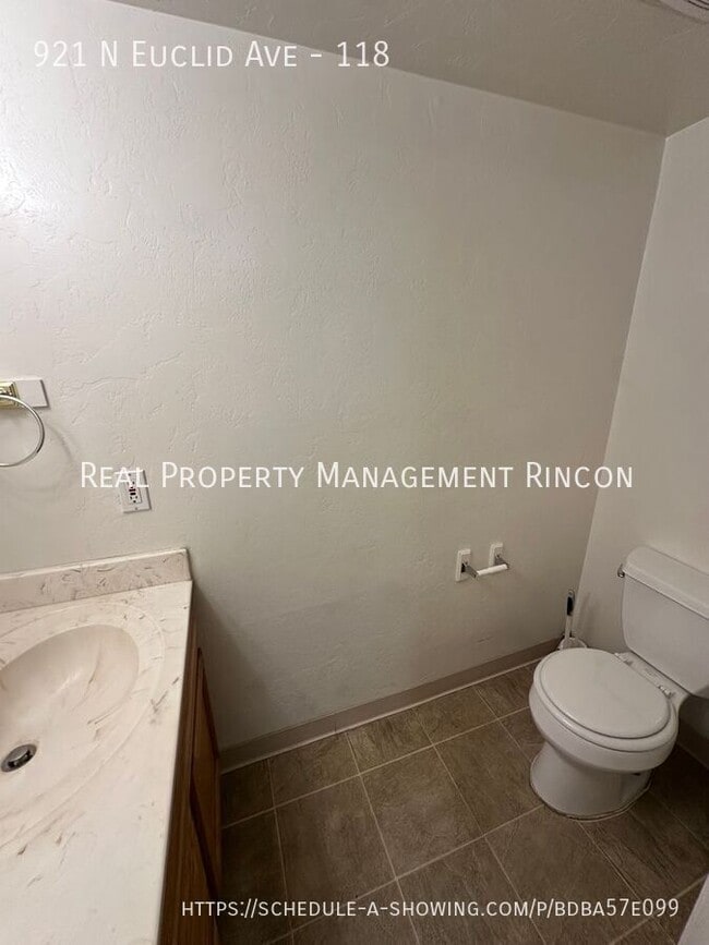 Photo - 921 N Euclid Ave