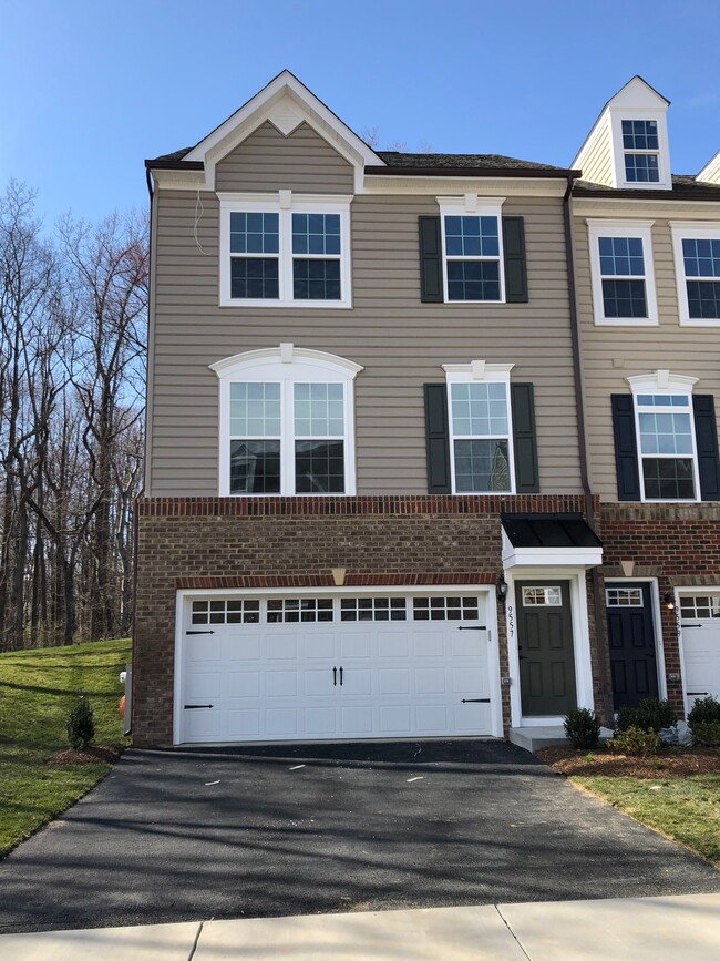 Building Photo - 9517 Watts Rd