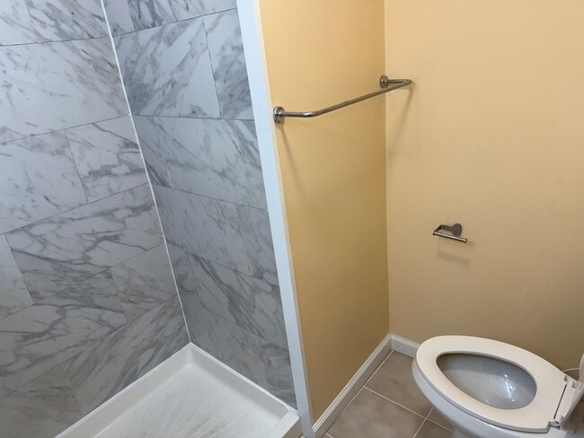 Photo - 815 High St Unit 813