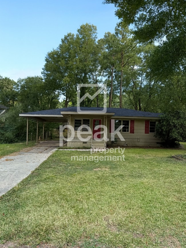 Building Photo - $1,275! 3Bed/ 1 Bath House! Located just n...