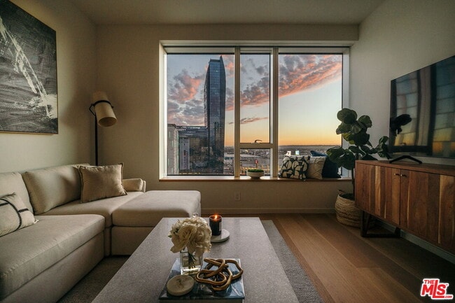 Photo - 889 Francisco St Unit 1801