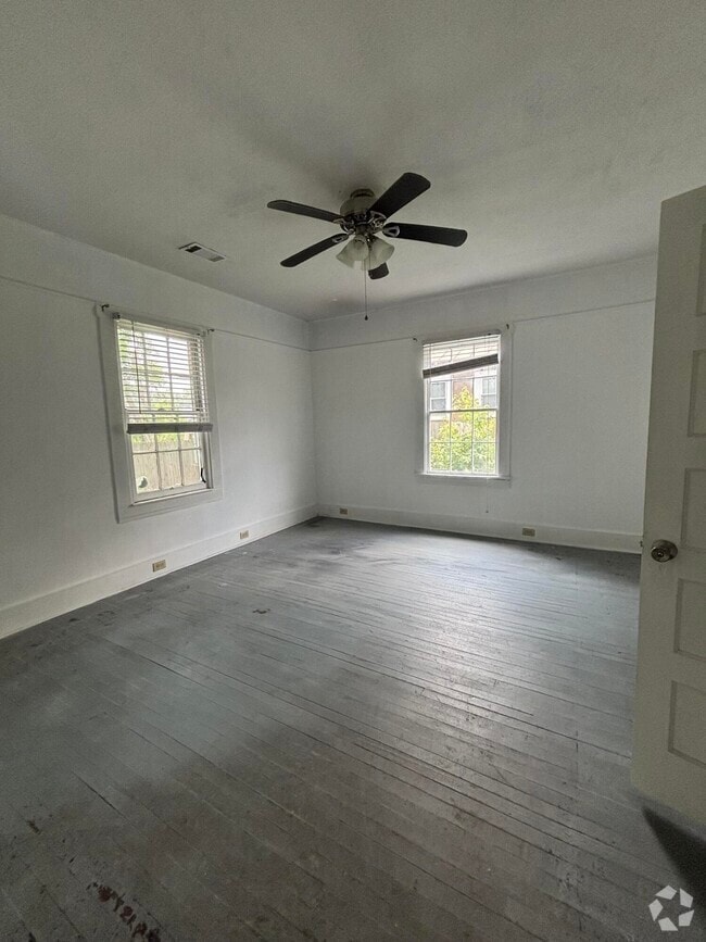 Building Photo - 2012 Starnes St Rental