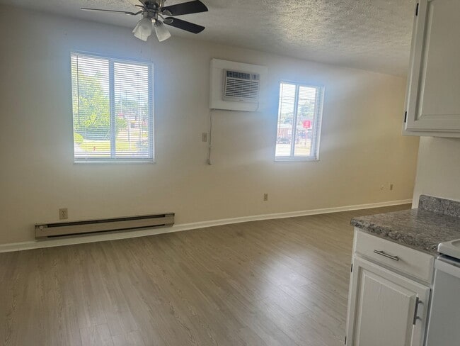 Photo - 1408 Jackson Ln Unit 3