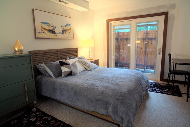 Simply Suite - 1114 Pawnee Ln Unit Simply Suite