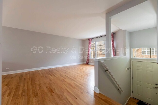 Photo - 8015 Windsor Dr