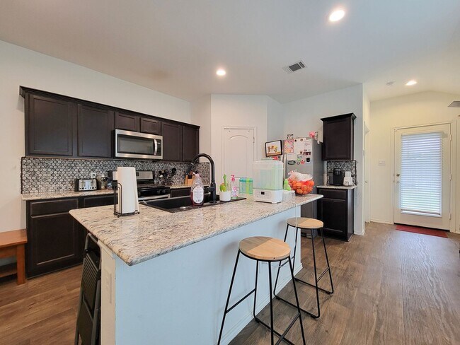 Photo - Welcome to your next home in the heart of Downtown Cleveland, Texas! This inviting 3-bedroom, 2-b...