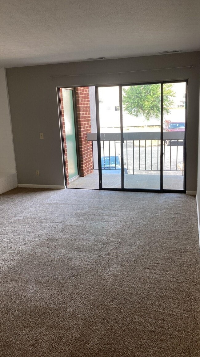 Photo - 1010 Blue Ridge Dr Unit 5