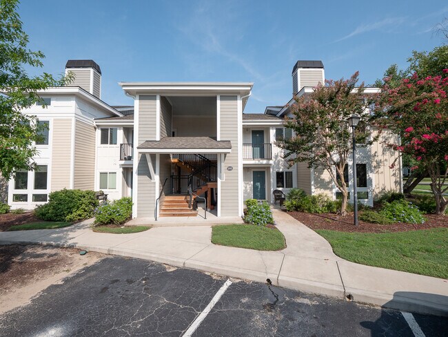 Photo - 265 Alexandra Dr Condo Unit 8