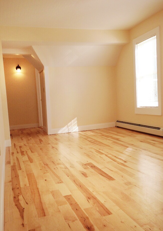 Photo - 50 North St Unit APT B