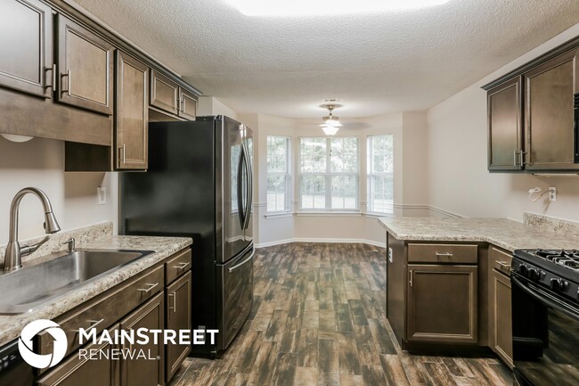 Photo - 7644 Woodshire Dr