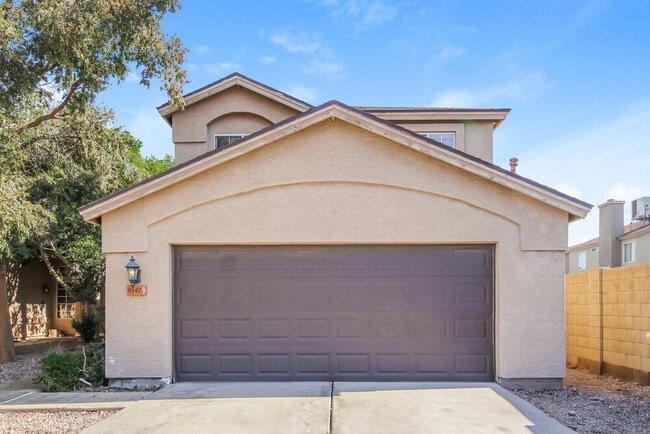 Building Photo - 9147 N 73rd Ln