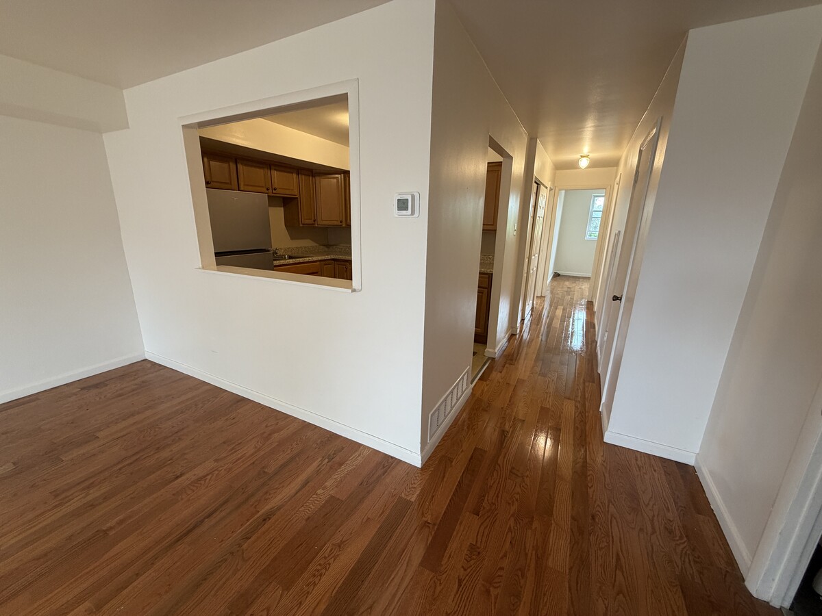 Photo - 3360 Fairdale Rd Unit First Floor Apartment