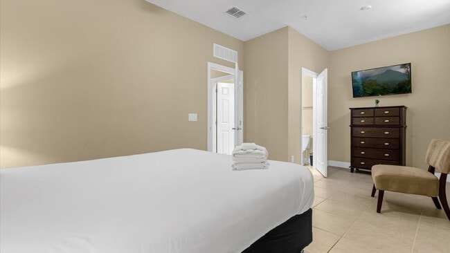 Photo - 14545 Damai Ln Unidad SI ID1019315P